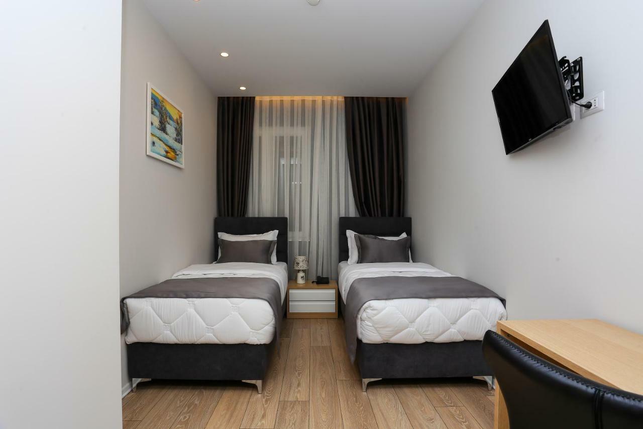 Emerald Boutique Hotel Tirana Exteriér fotografie